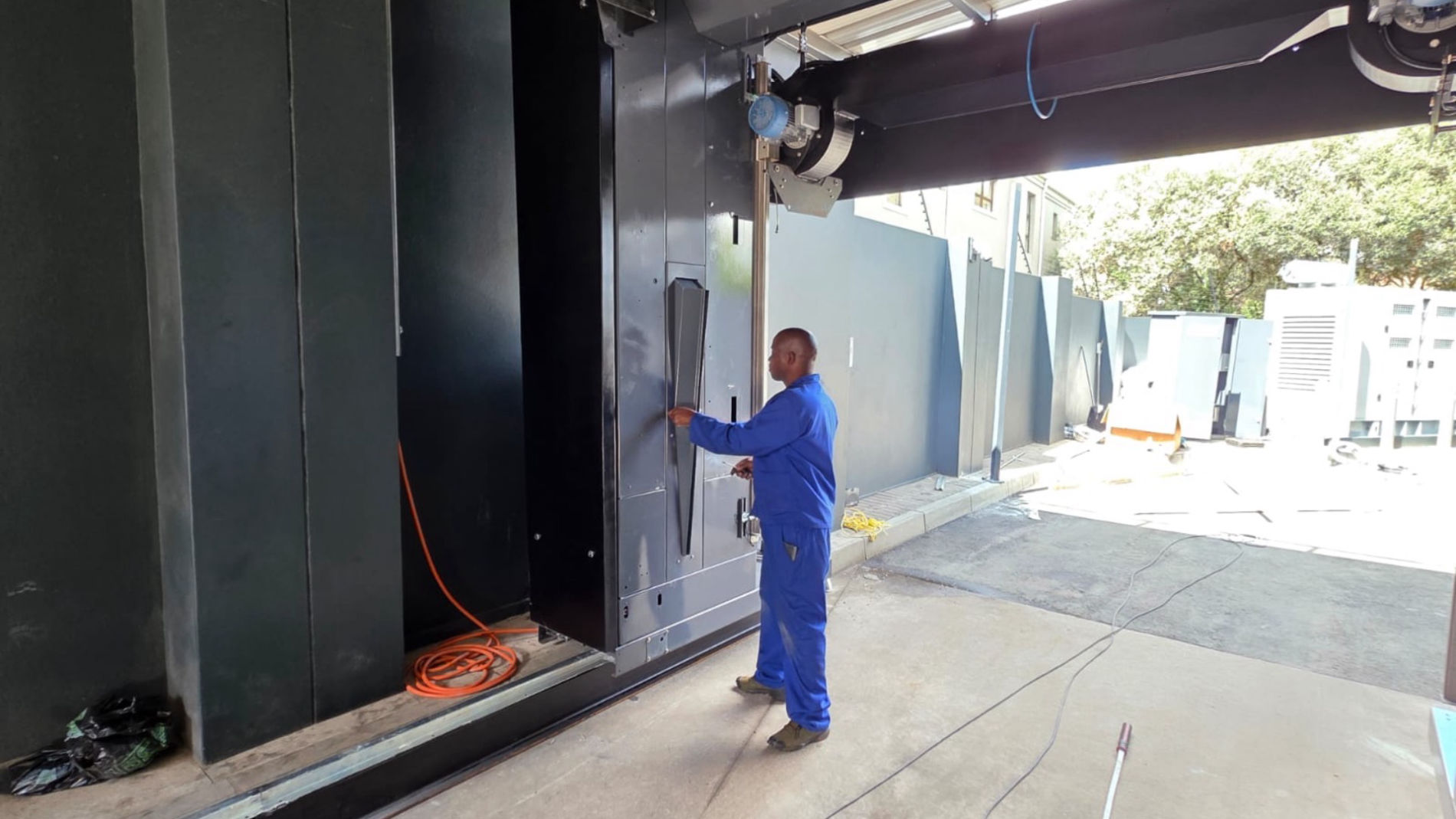 Y13 investments | Truck Wash Building Image Gallery