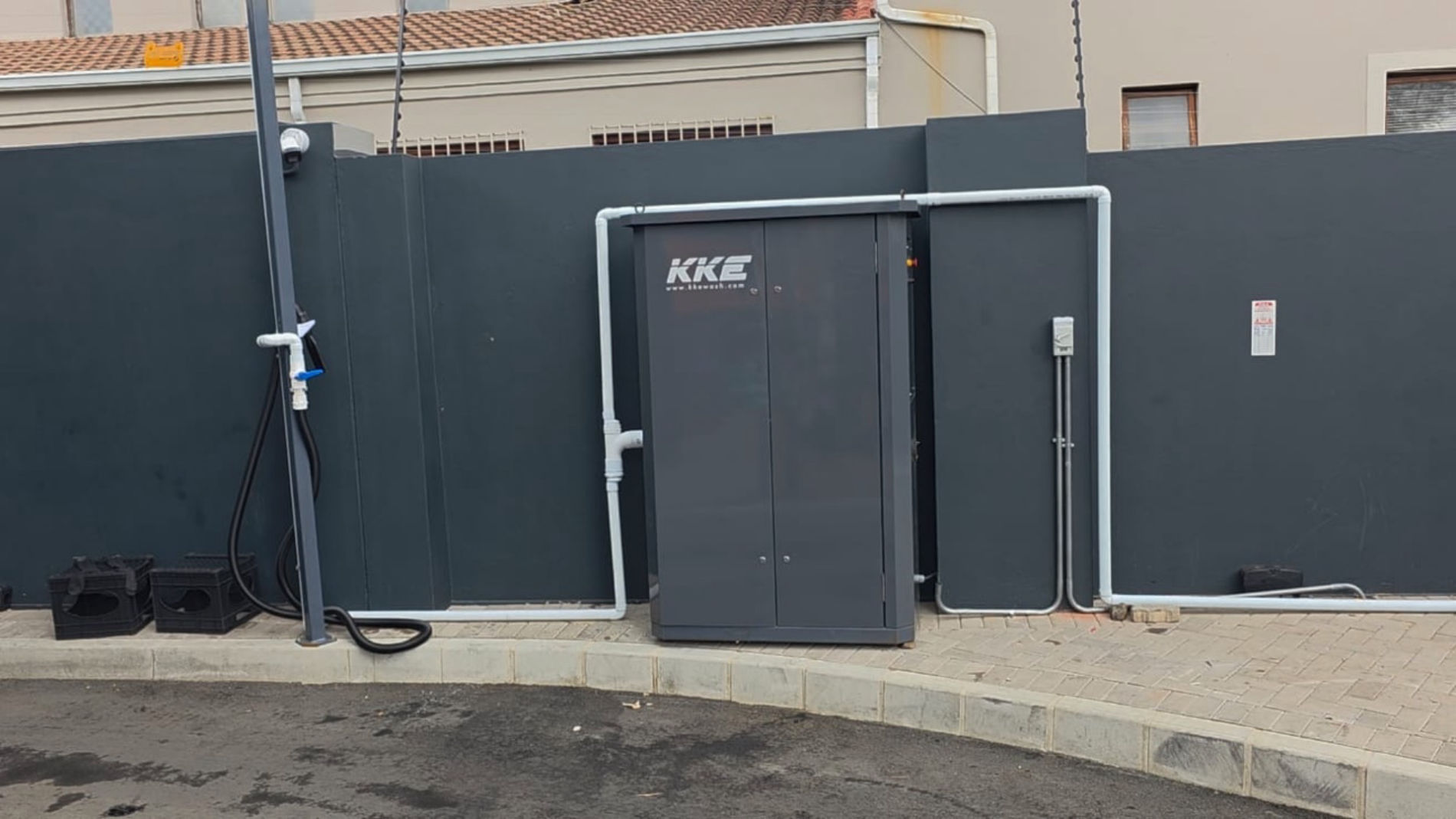 Y13 investments | Truck Wash Building Image Gallery